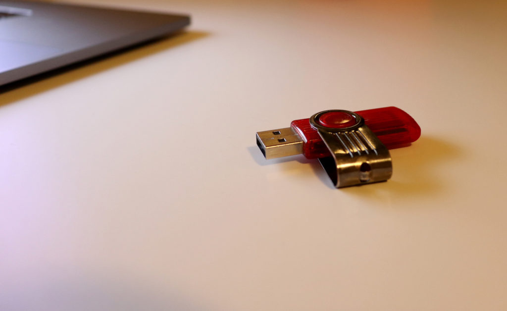 USB flash drive